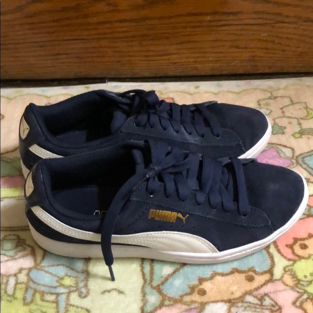 Puma women flats